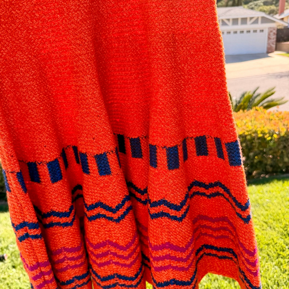 Valentino Garavani Wool Knit Midi Skirt Fluted Jacquard Size XS Fits Small NWT - Picture 9 of 10